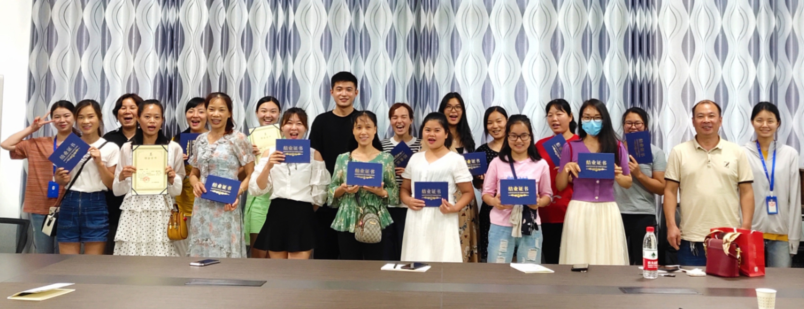 微信图片_20200809153158_副本.jpg 微信图片_20200809153158_副本.jpg